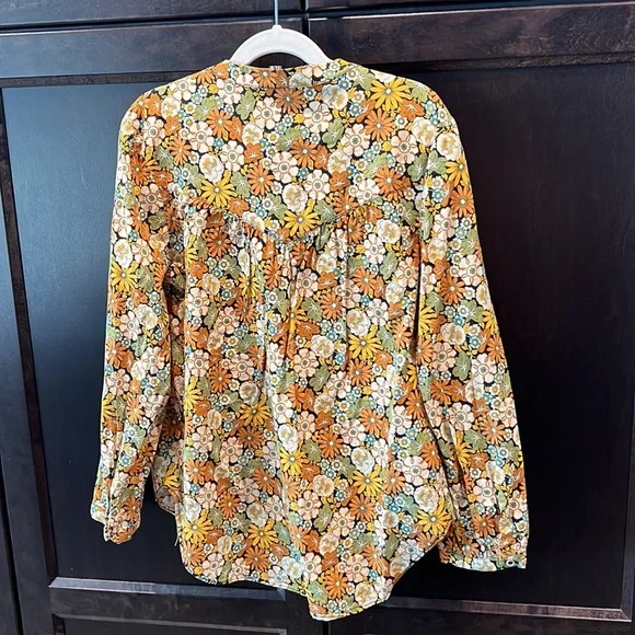 Zara size 10 blouse. Worn once for pictures. - Picture 5 of 7